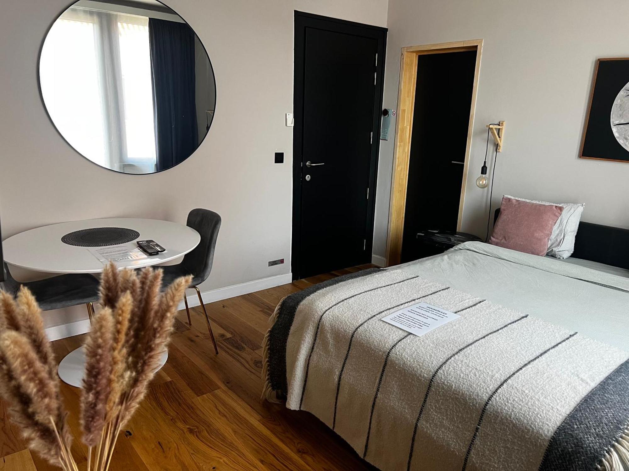 Cosy Boutique - Self Check In 4*